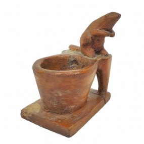 #63136 - 115$ Petite tasse de canotier sculptée en bois décorée d'un castor 
