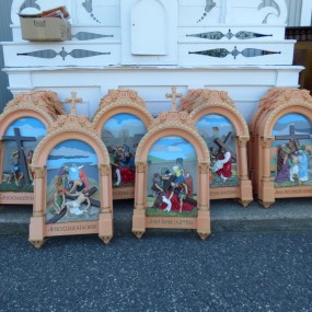 Magnifique chemin de croix , à vendre séparément 95$ ch.