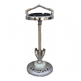 Retro ashtray