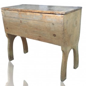 Ancien meuble huche à pain, clous carrés 