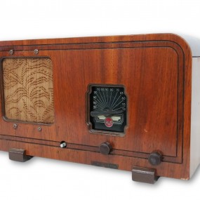 Ancien radio RCA Victor 