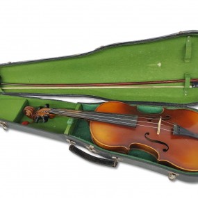 Antique violin