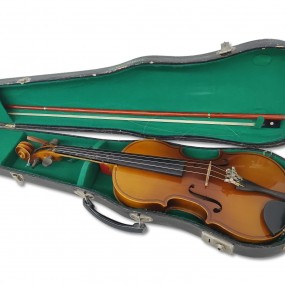 Vintage violin 