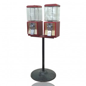 Ancienne machine à gommes, distributrice 