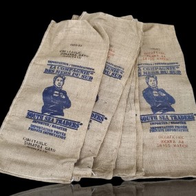 #57964 -  Anciens sacs en toile de jute 