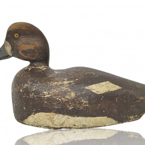Wooden hunting duck decoy
