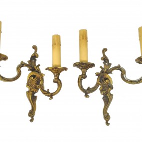Pair of lighting wall fixtures