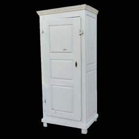 #62689 - 2300$ Armoire 2 portes ayant été restaurée en bonnetière, 18e siècle #62689 - 2300$ Armoire 2 portes ayant été restaurée en bonnetière, 18e siècle