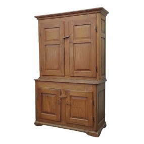 #62667 - 2450$ Armoire antique décorée de caissons soulevés, début 19e siècle #62667 - 2450$ Armoire antique décorée de caissons soulevés, début 19e siècle