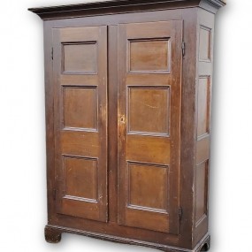 Armoire Québécoise antique, 12 caissons, couleur d'origine et clous forgés 