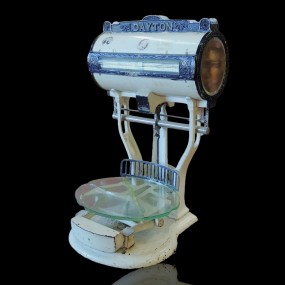 Vintage Dayton scale 
