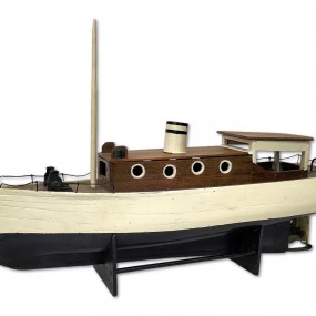 Miniature boat 