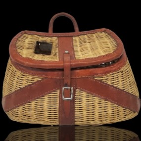 Beau panier à pêche décoratif