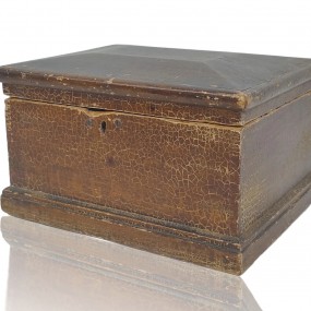 Beau petit coffret en bois, belle couleur d'origine craquelée