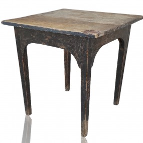 Belle petite table rustique en pin, clous carrés 