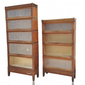 Multi-sections bookcases 