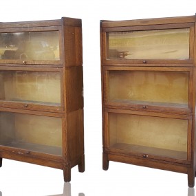 #59830 - 625$ ch. Pair of oak stacking bookcases with glass fronts