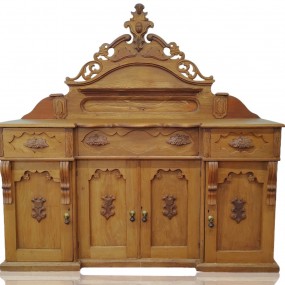 #60335 -  Victorian Dining room buffet 