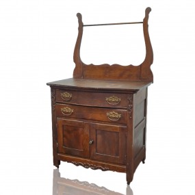 Bureau chiffonnier, table de chevet
