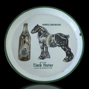 Cabaret publicitaire de la bière Black Horse, plateau Cabaret publicitaire de la bière Black Horse, plateau