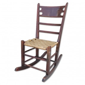 Chaise bercante dite de Bellechasse, Luneau
