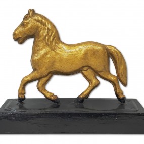 Horse door stopper 