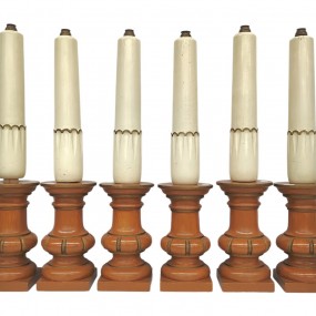 Set of 6 wooden truned candlestick