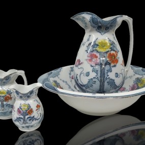 Nice art nouveau pitcher and bowl wash set dishes 