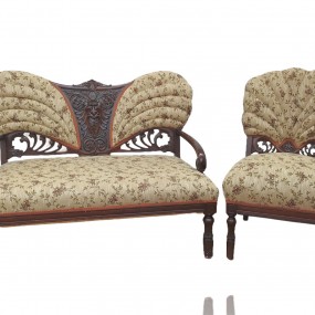 Set of living room sofa and chair 