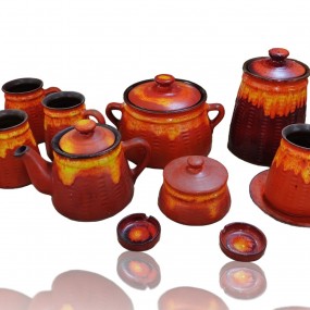 Set of pottery ceramic dishes 