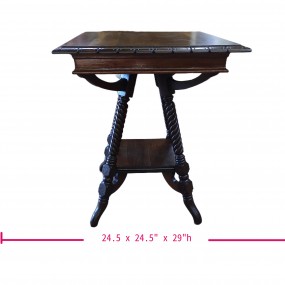 #58573 - 125$ Turned leg side table. Twisted legs. Antique elegance.