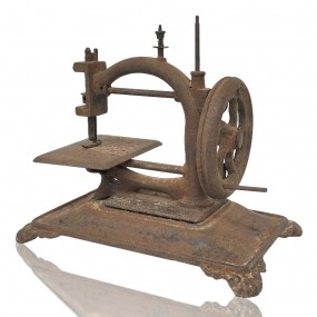 #61448 -  Little cast iron sewing machine 