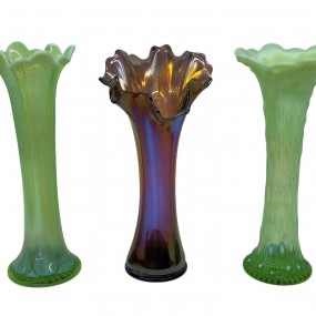 #62086 - 50$ ch. Magnifiques vases à fleurs opalescent et Carnaval, vaisselle