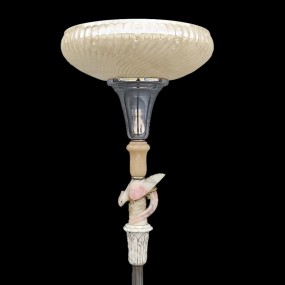 Lampe torchère décoré d'un oiseau en marbre, fillage manquant et abat-jour craqué