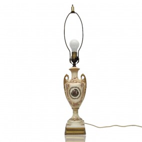 Lampe Victorienne en porcelaine 