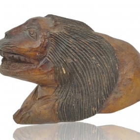Lion sculpté en bois, sculpture 