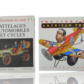 Attelages automobiles et cycles, The story of American toys books 