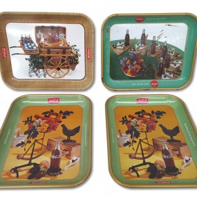 Lot of 4 advertising tray 