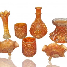 Lot of carnival glass 