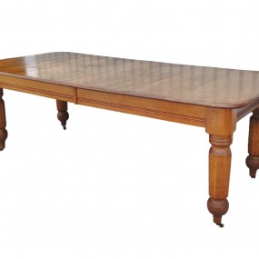 Antique turned legs kitchen table