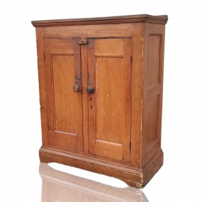 #61843 - 1095$ Meuble buffet antique en pin, 6 caissons creux, clous carrés, bahut 