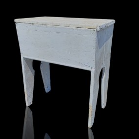 Meuble, huche à pain antique