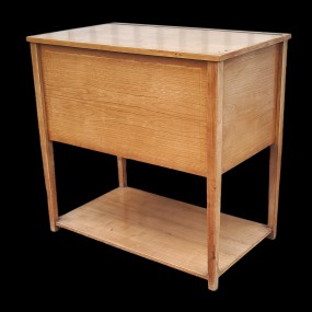 #62682 - 135$ Meuble mid century modern, huche de rangement, table #62682 - 135$ Meuble mid century modern, huche de rangement, table