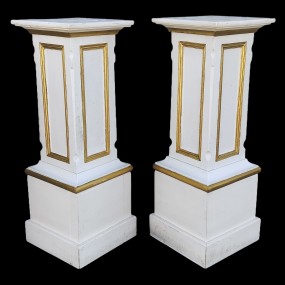Paire de piédestaux, piédestal en bois, podiums