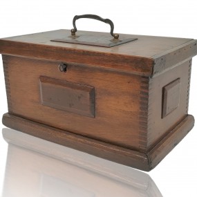 Petit coffret antique en pin 