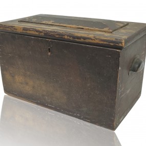 Antique little box 
