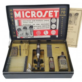 Toy microscope 