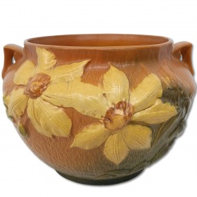 Roseville flowers pot