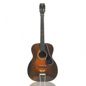 Vintage 1930 Regal Le domino Big Boy acoustic guitar