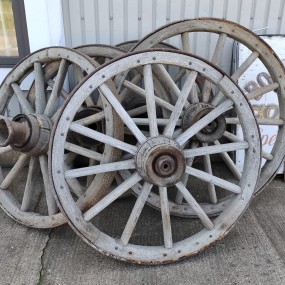 Horse wagon wheels 